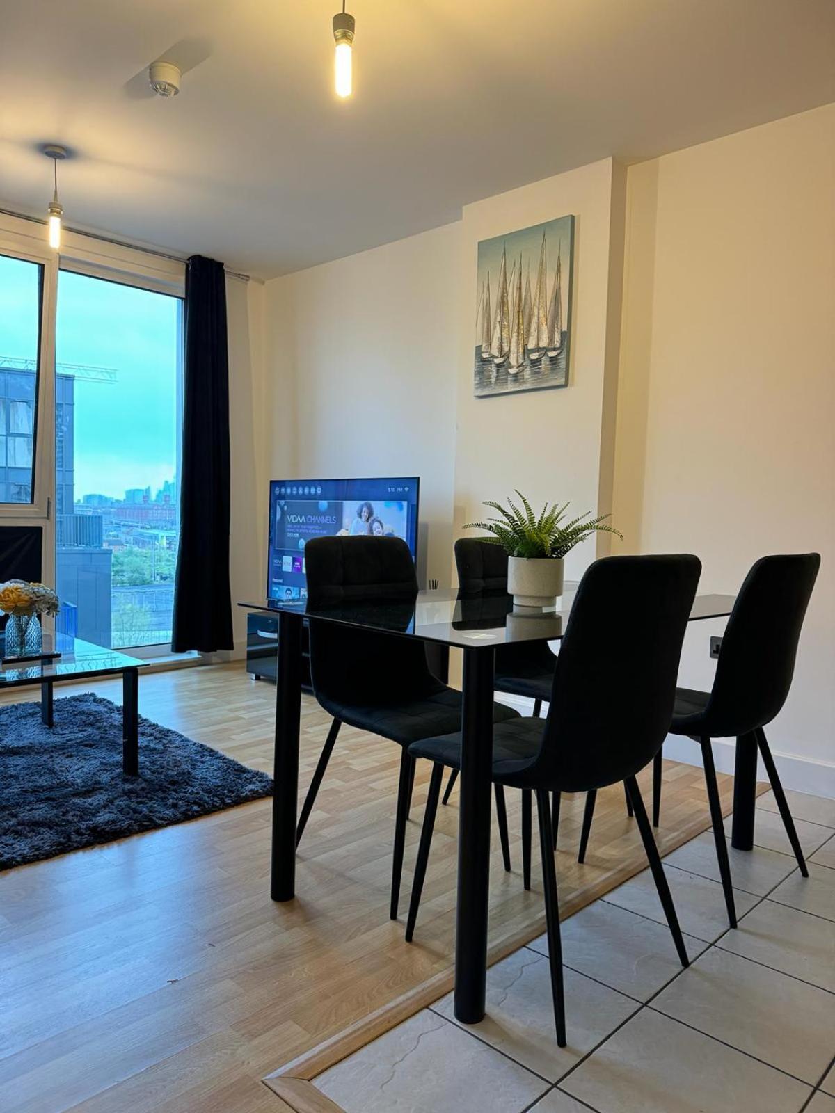 Spacious 2 Bedrooms Apartment In Stratford Londres Extérieur photo